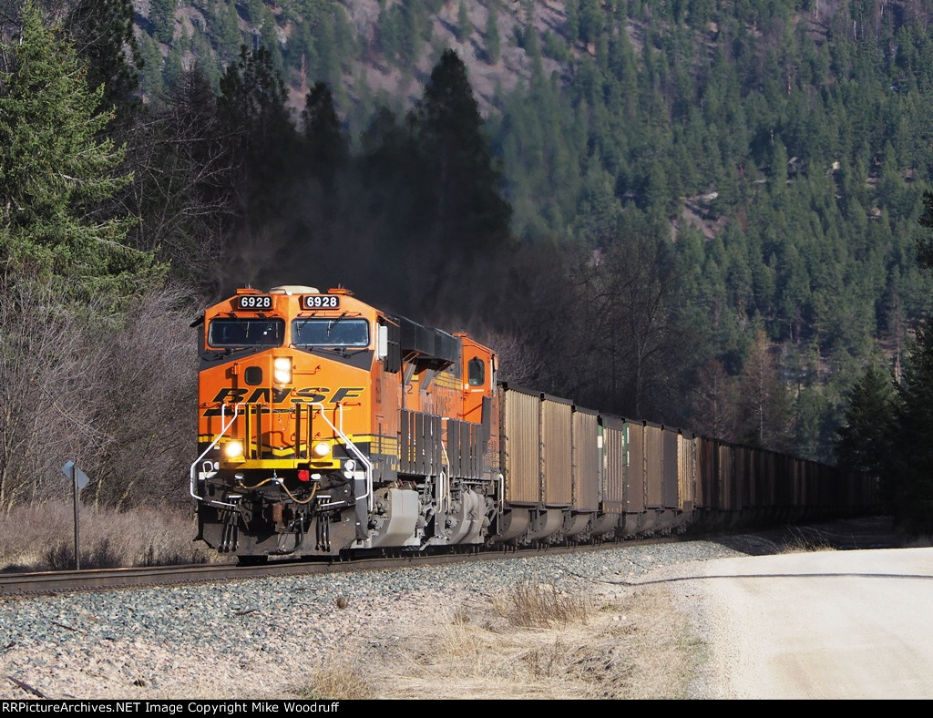 BNSF 6928